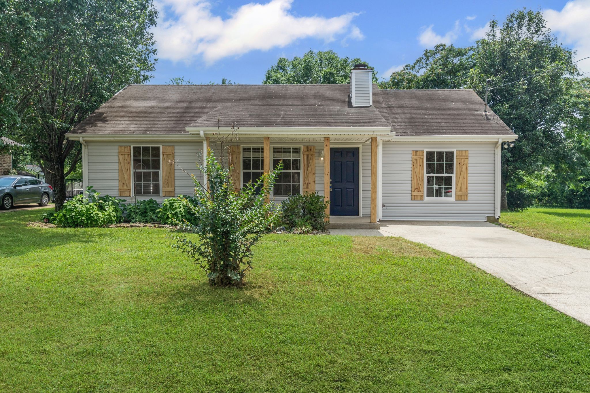 603 Hollandale Drive La Vergne TN 37086