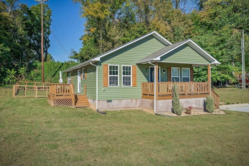 330 Flatt Street Sparta TN 38583