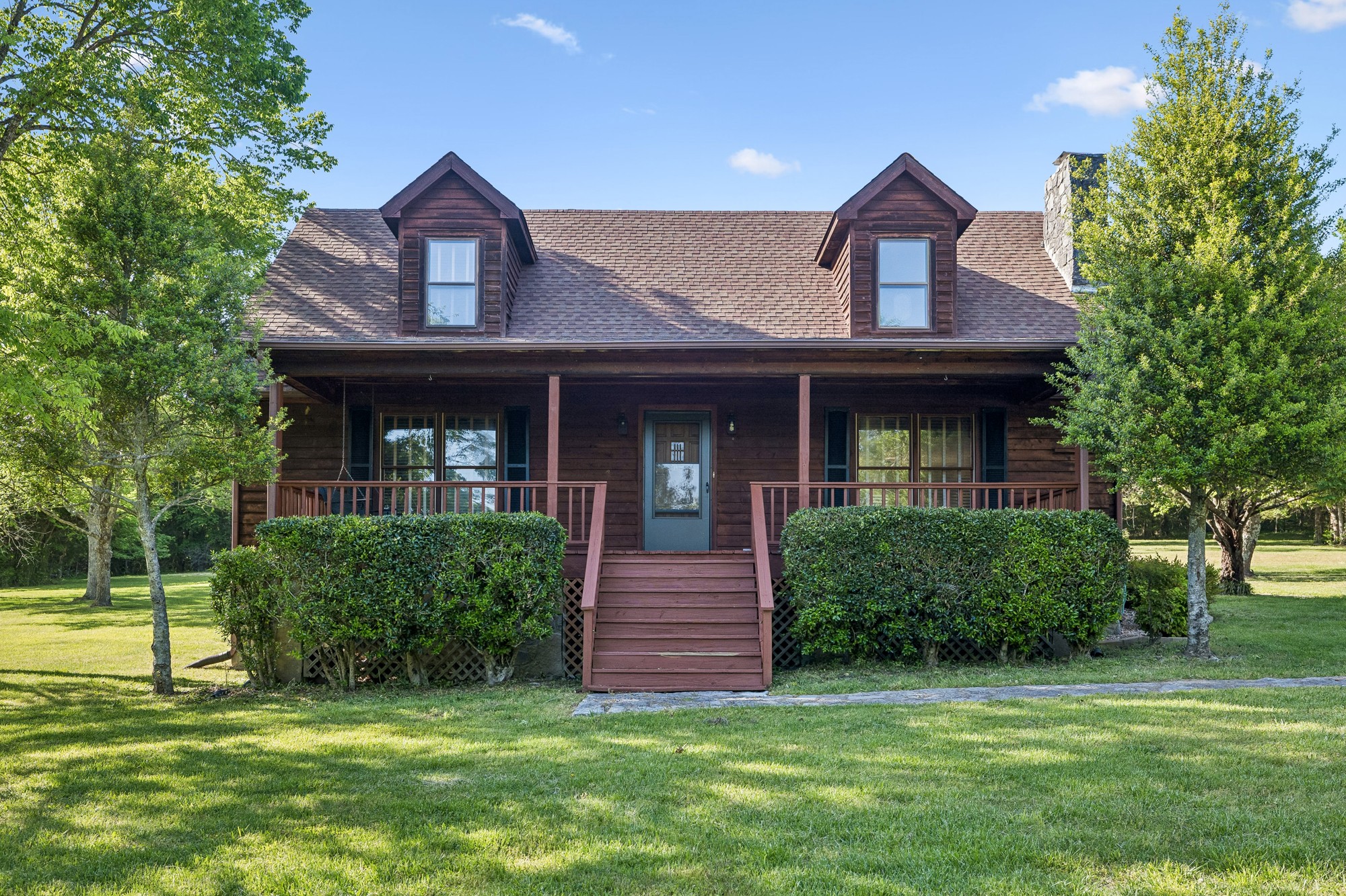1650 Dickens Hill Road Bradyville TN 37026