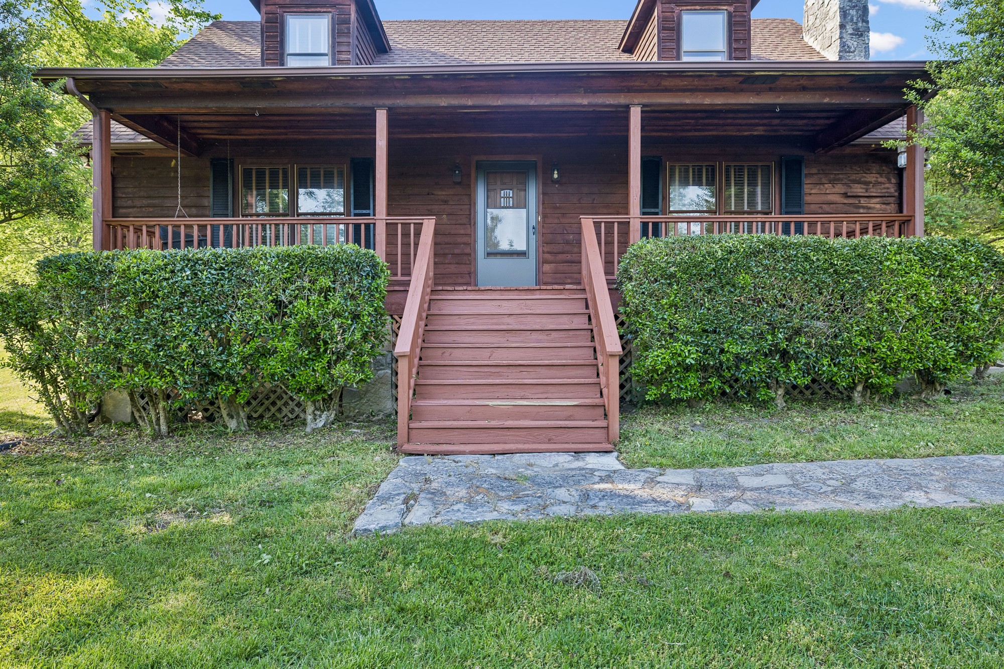 1650 Dickens Hill Road Bradyville TN 37026