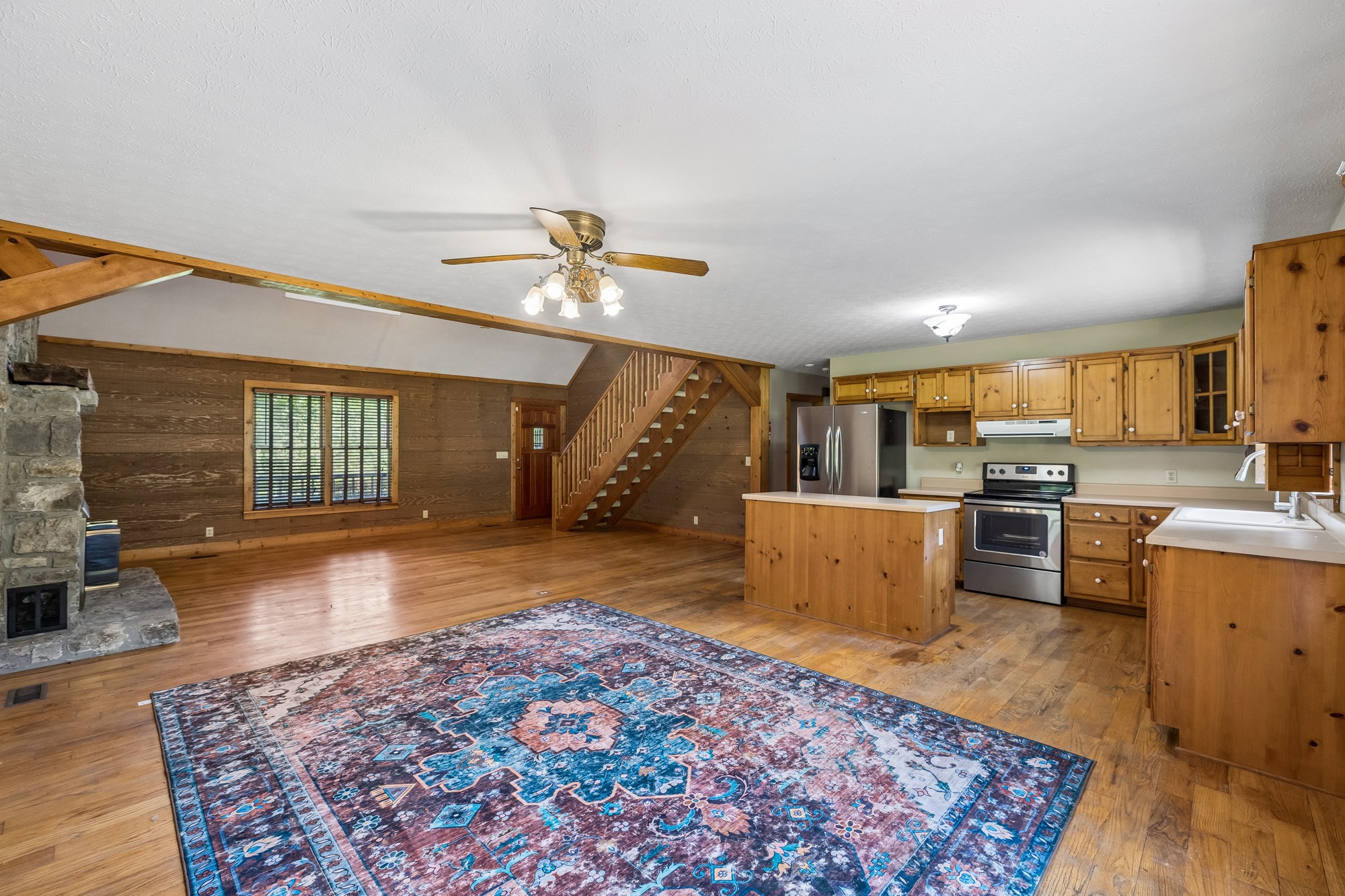1650 Dickens Hill Road Bradyville TN 37026