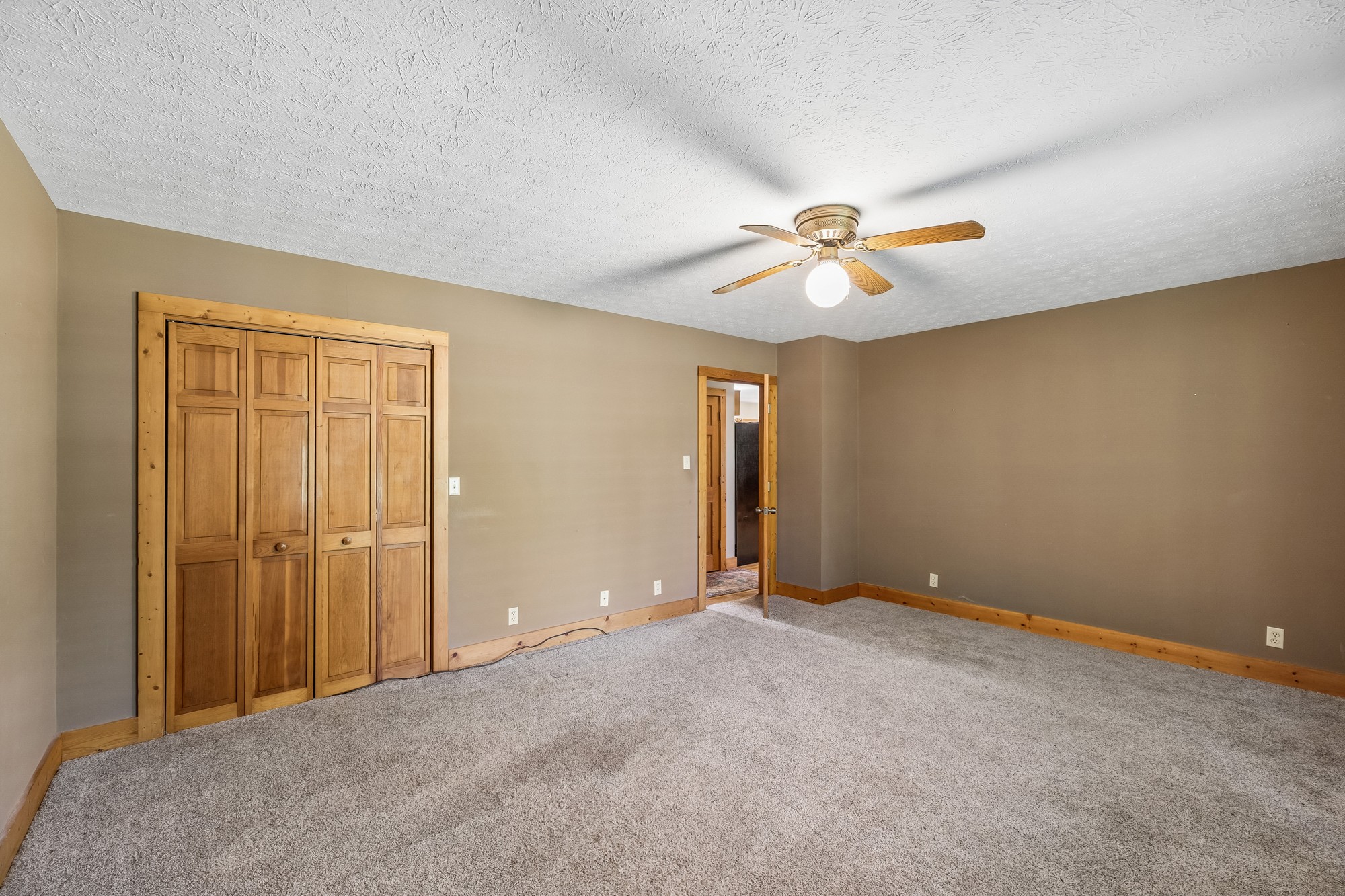 1650 Dickens Hill Road Bradyville TN 37026