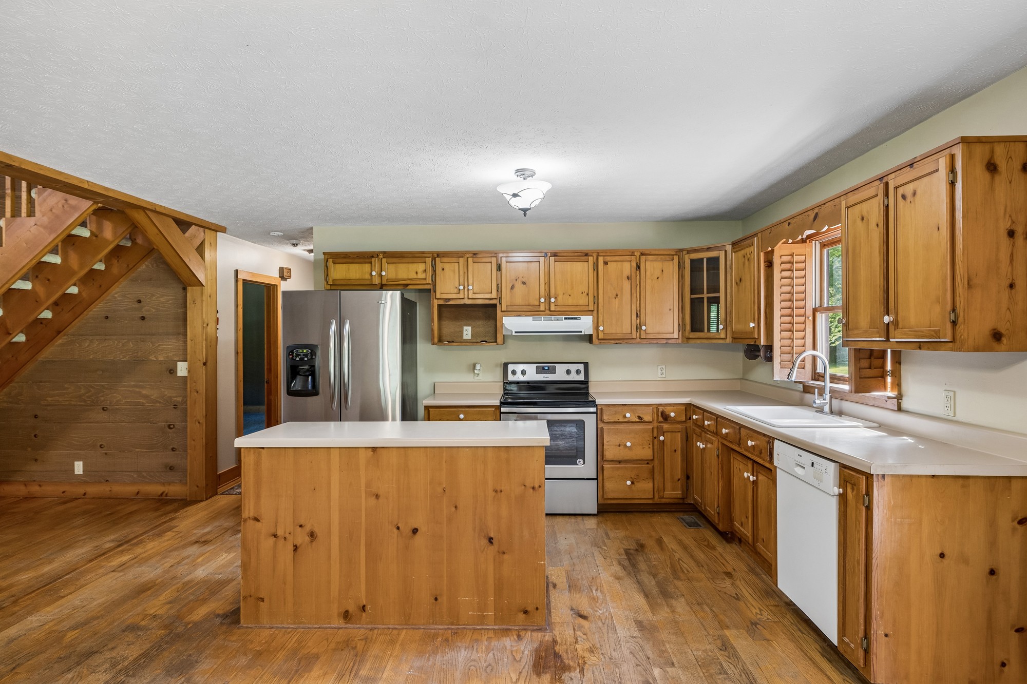 1650 Dickens Hill Road Bradyville TN 37026