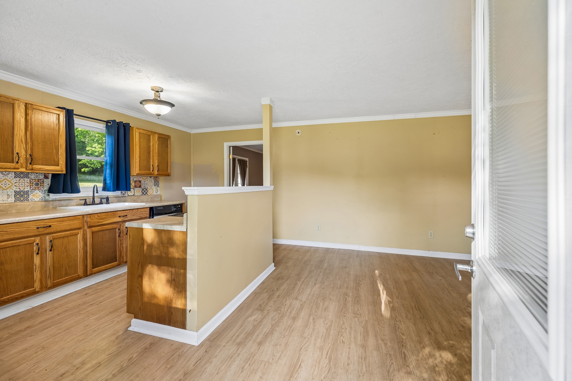 1650 Dickens Hill Road Bradyville TN 37026