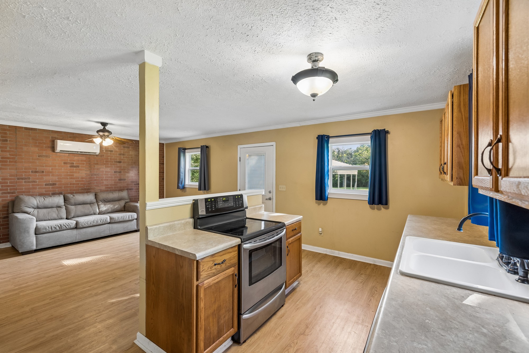 1650 Dickens Hill Road Bradyville TN 37026