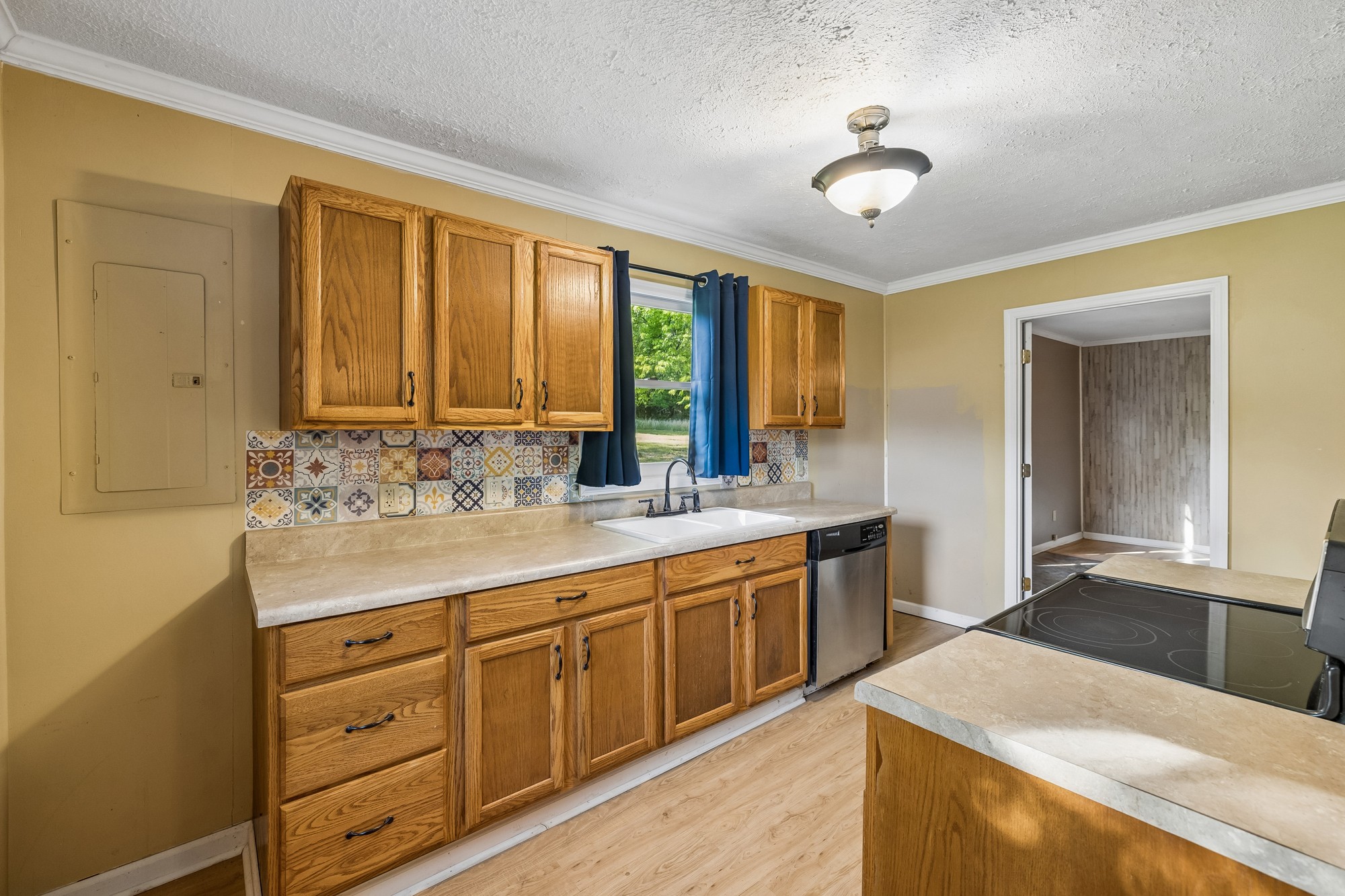 1650 Dickens Hill Road Bradyville TN 37026