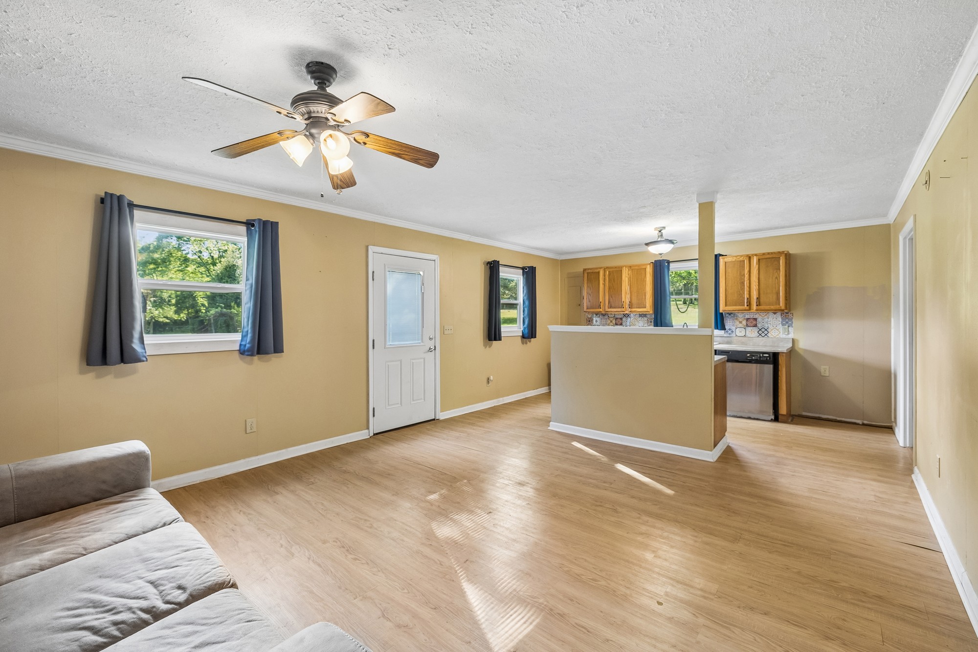 1650 Dickens Hill Road Bradyville TN 37026