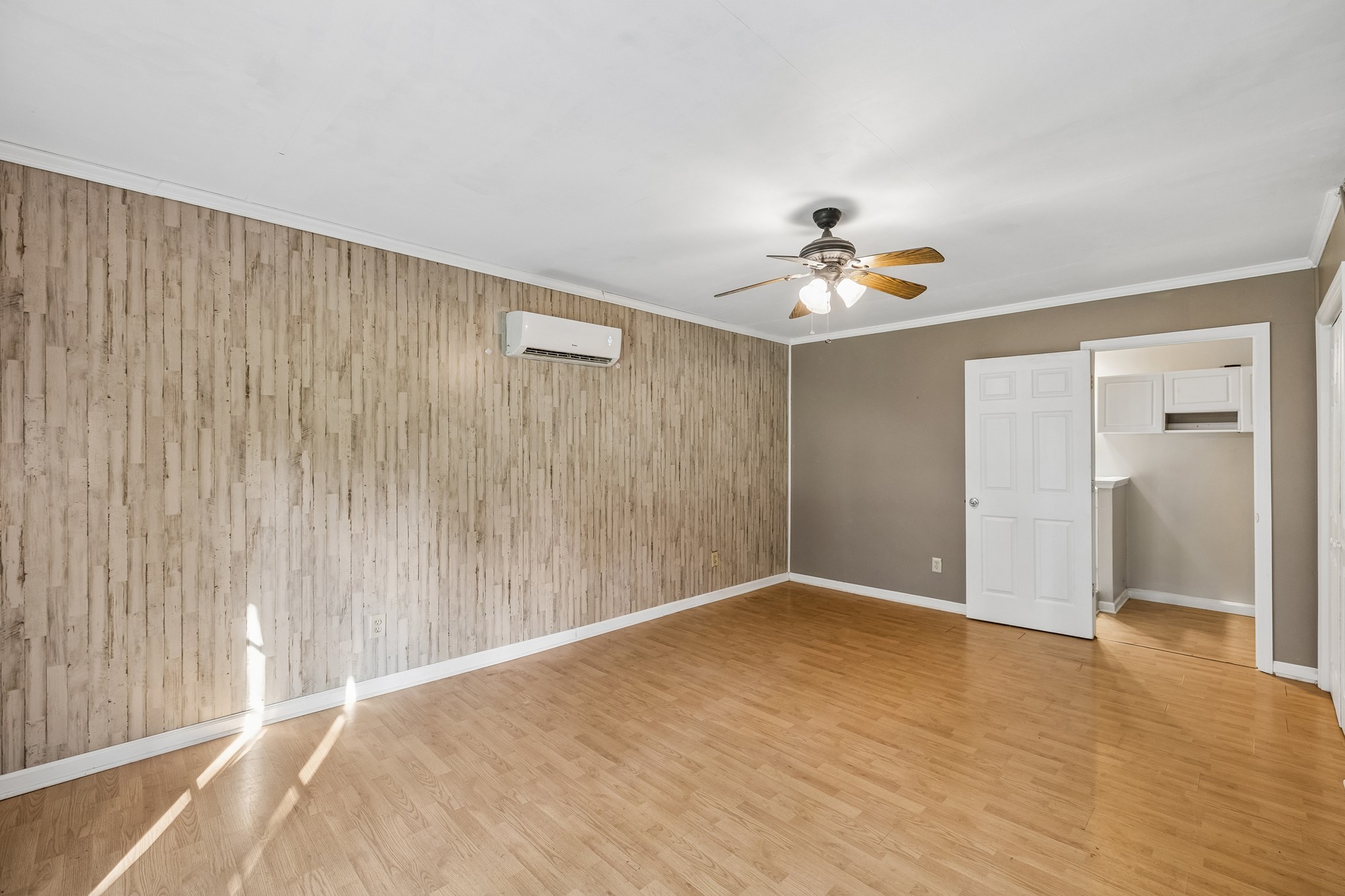 1650 Dickens Hill Road Bradyville TN 37026