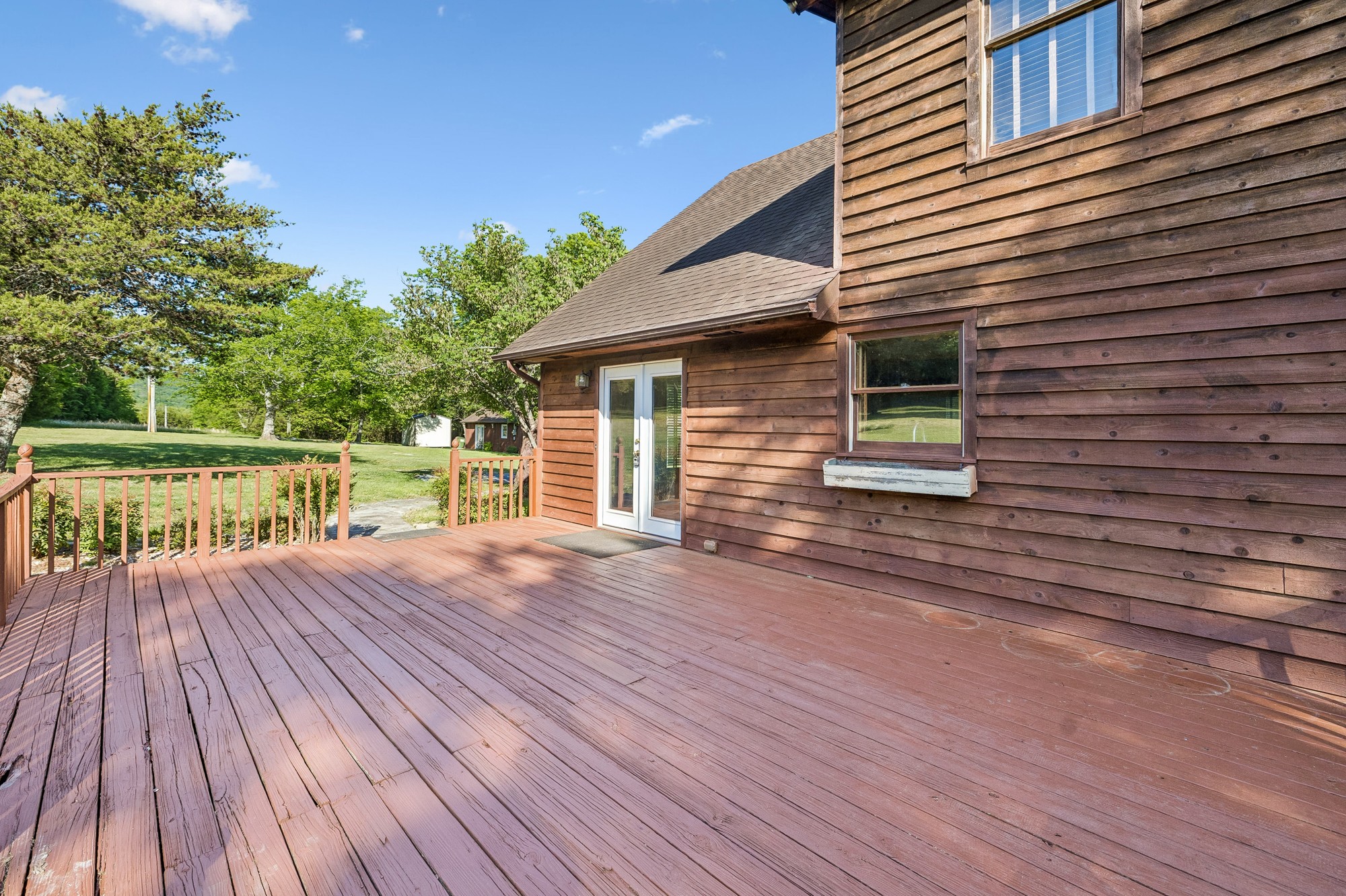 1650 Dickens Hill Road Bradyville TN 37026