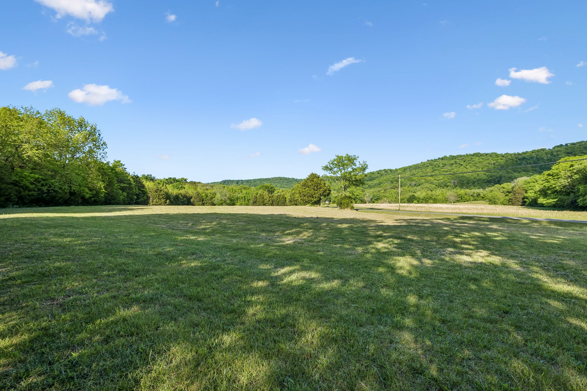 1650 Dickens Hill Road Bradyville TN 37026