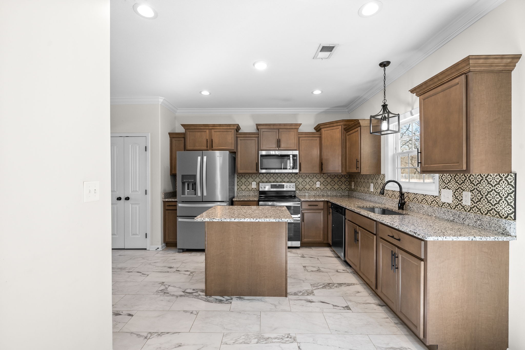 2919 Teakwood Drive Clarksville TN 37040