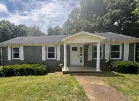 630 Lakeview Circle Tennessee Ridge TN 37178