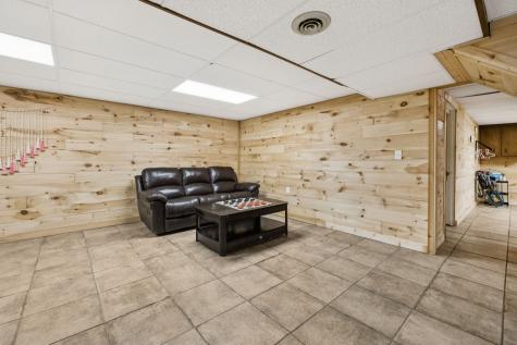 630 Lakeview Circle Tennessee Ridge TN 37178