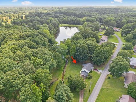 630 Lakeview Circle Tennessee Ridge TN 37178
