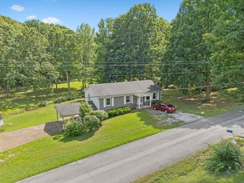 630 Lakeview Circle Tennessee Ridge TN 37178
