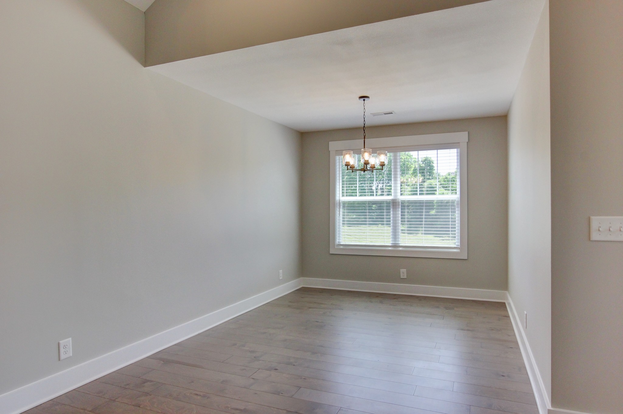 381 Frontier Drive Clarksville TN 37043