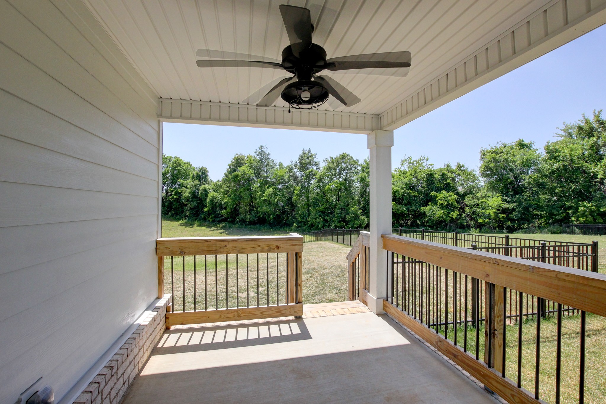 381 Frontier Drive Clarksville TN 37043