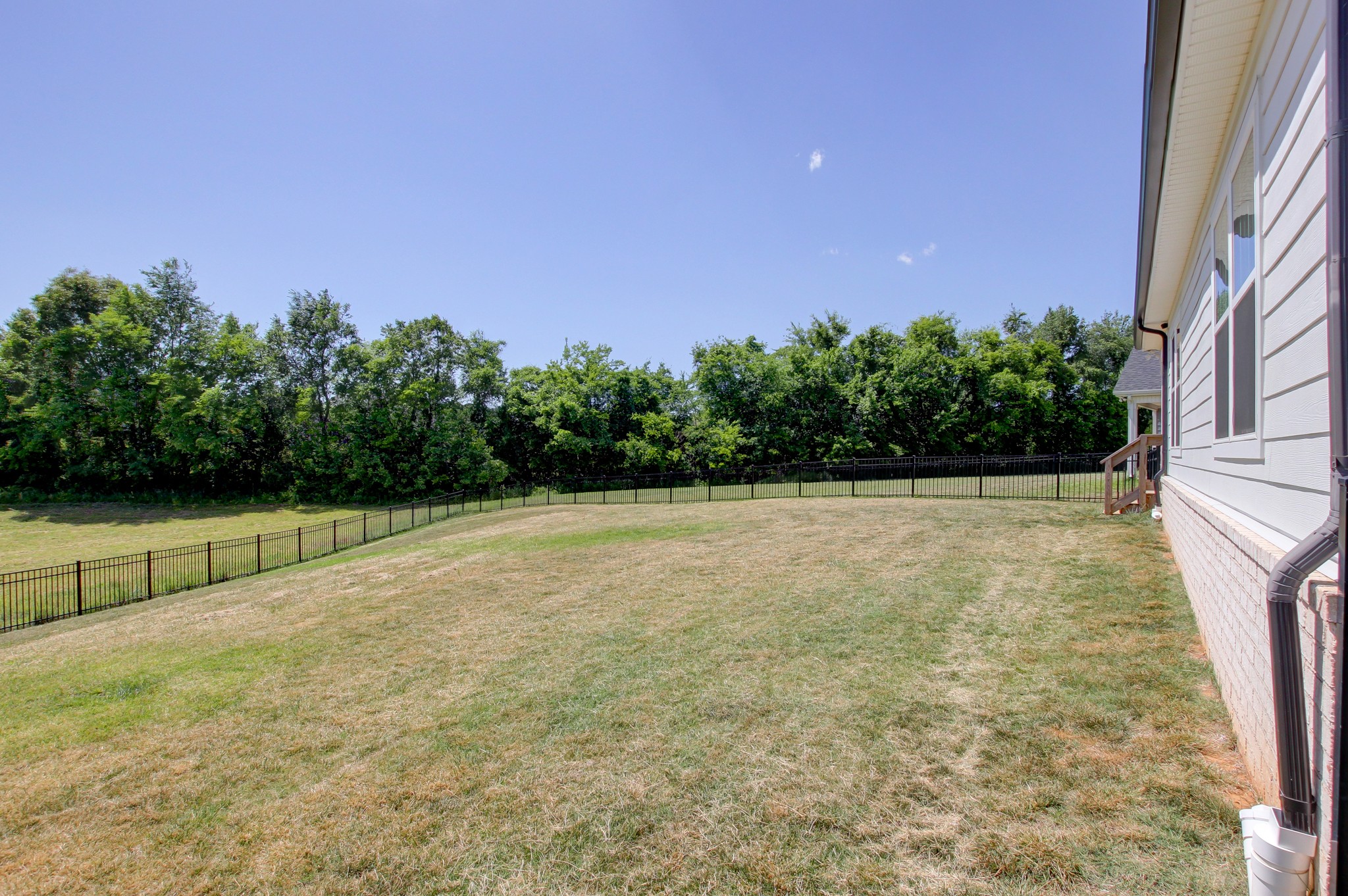 381 Frontier Drive Clarksville TN 37043
