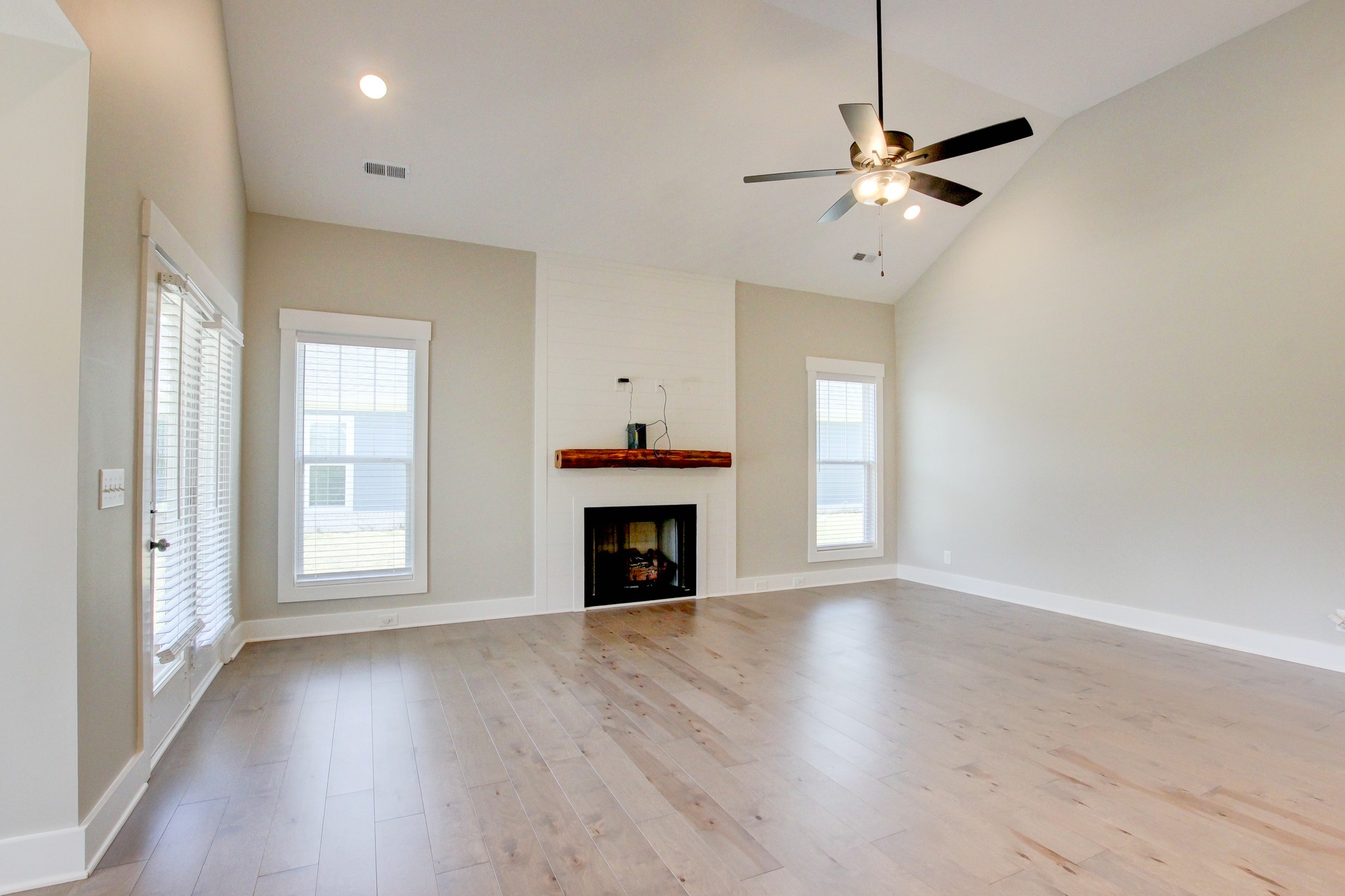 381 Frontier Drive Clarksville TN 37043