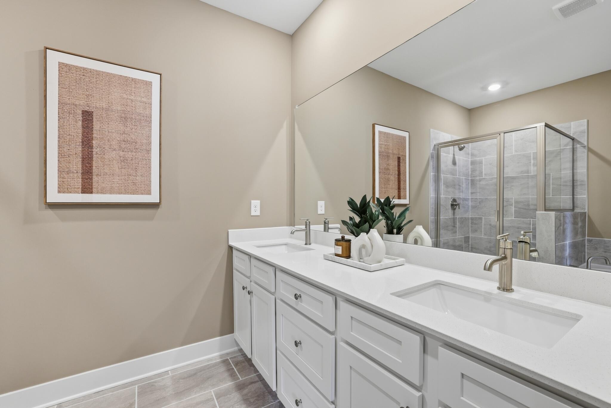 3227 Aberdeen Row Chattanooga TN 37407