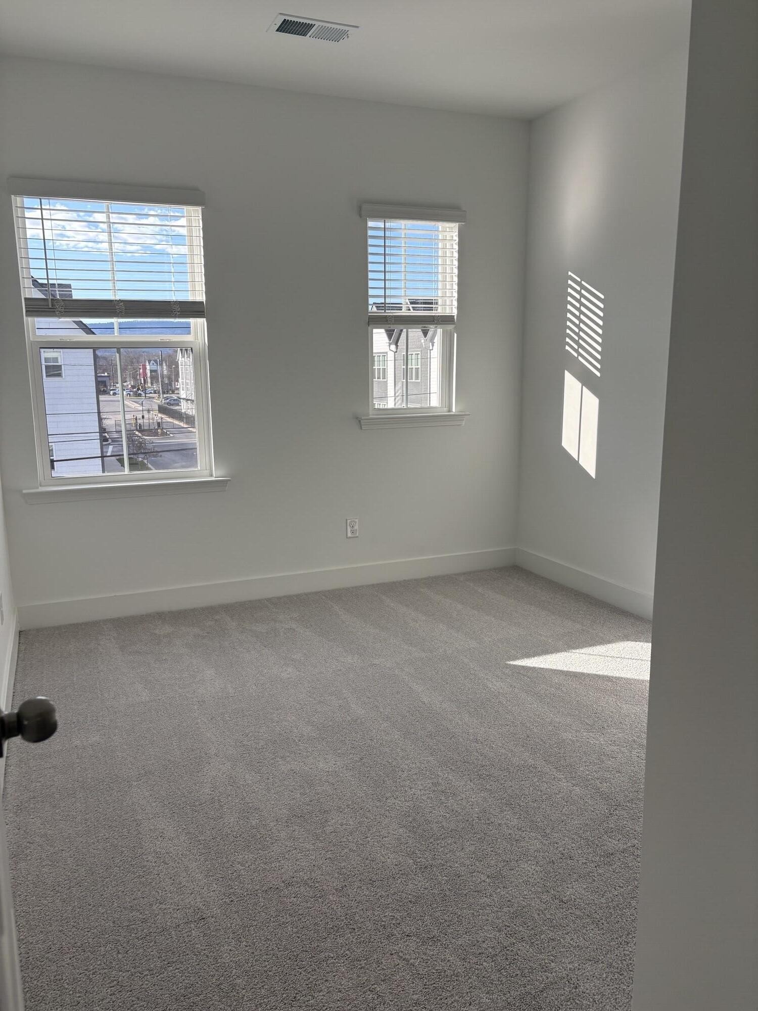 3227 Aberdeen Row Chattanooga TN 37407