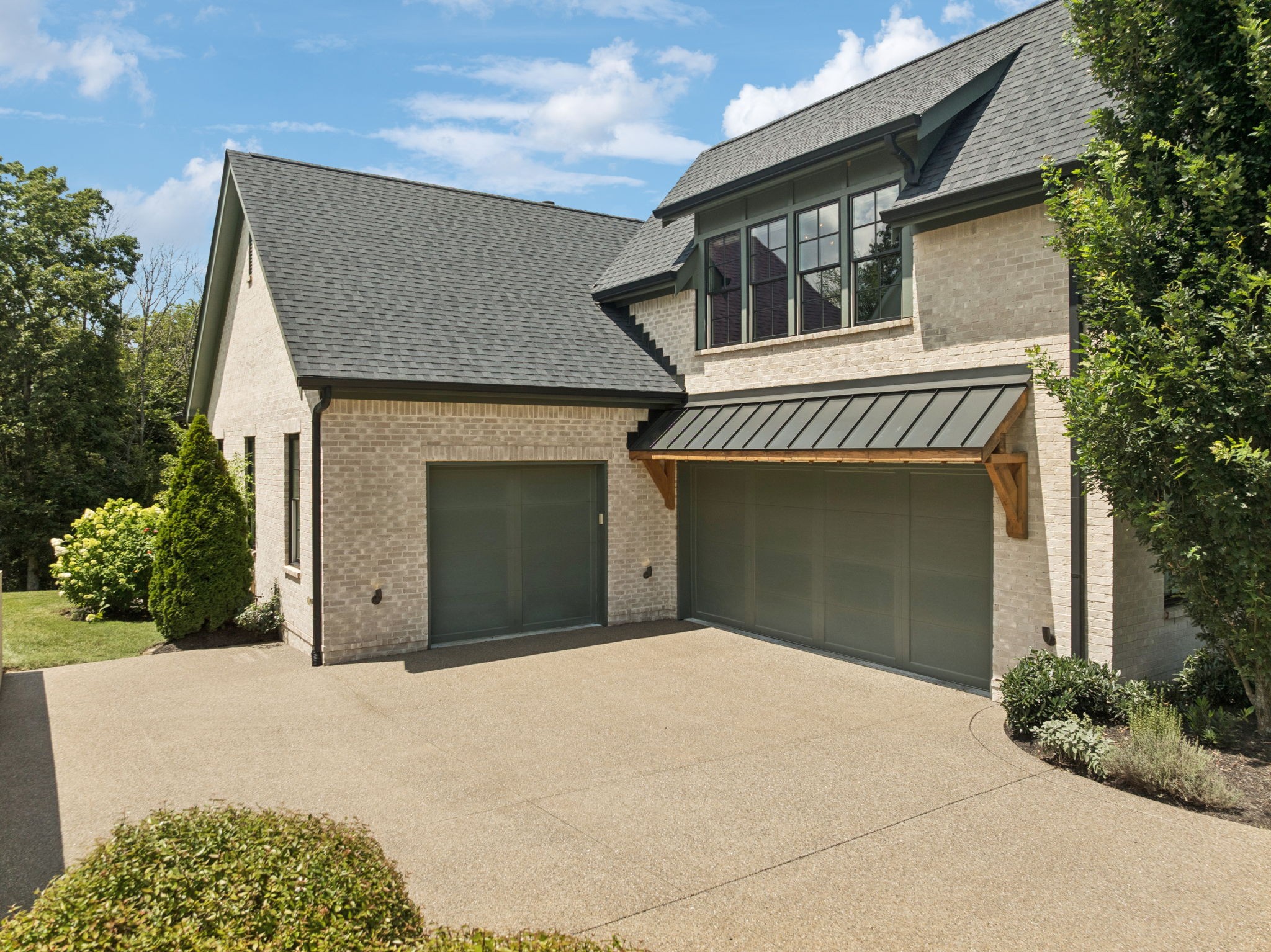 8559 Heirloom Boulevard College Grove TN 37046