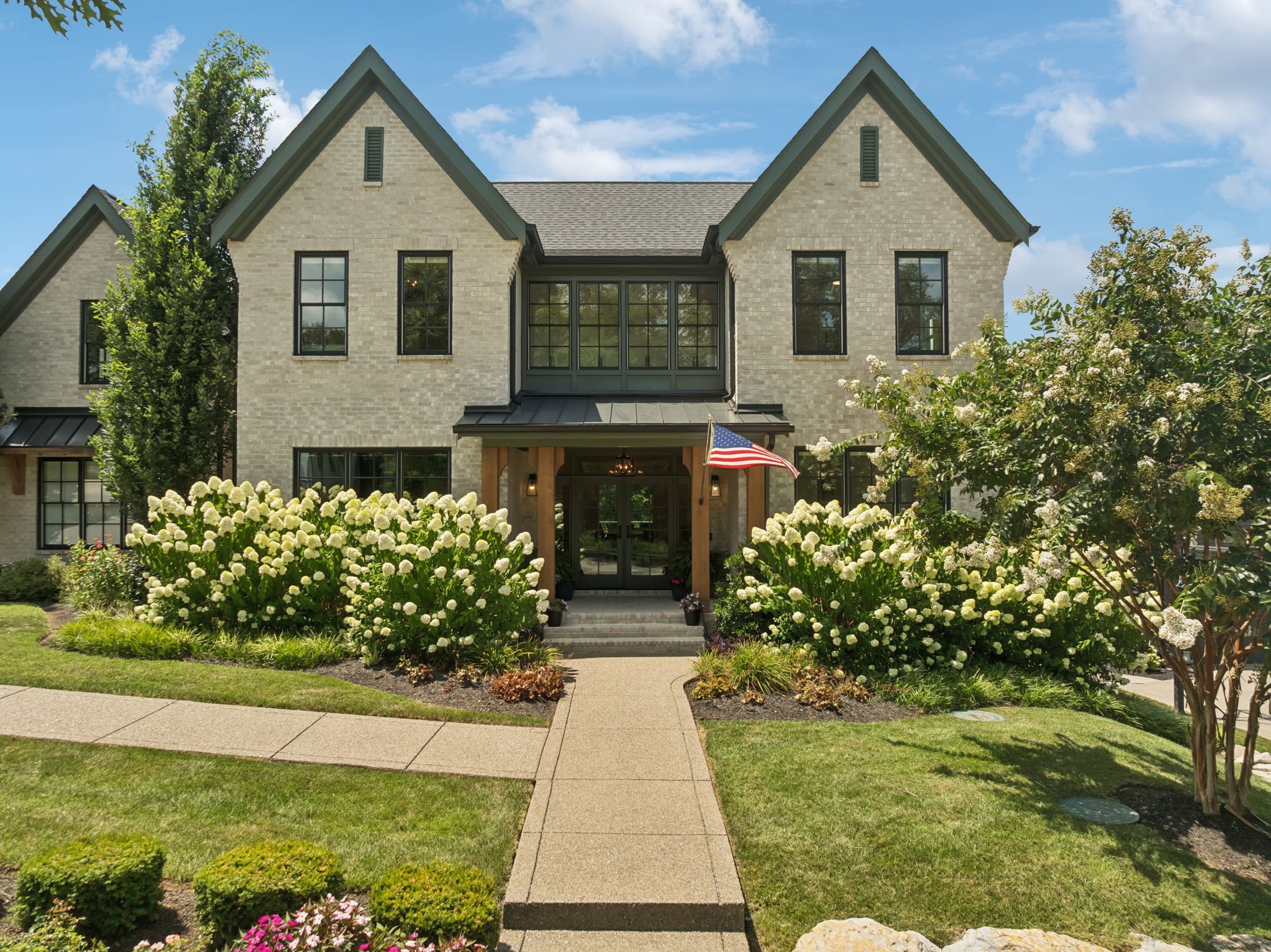 8559 Heirloom Boulevard College Grove TN 37046