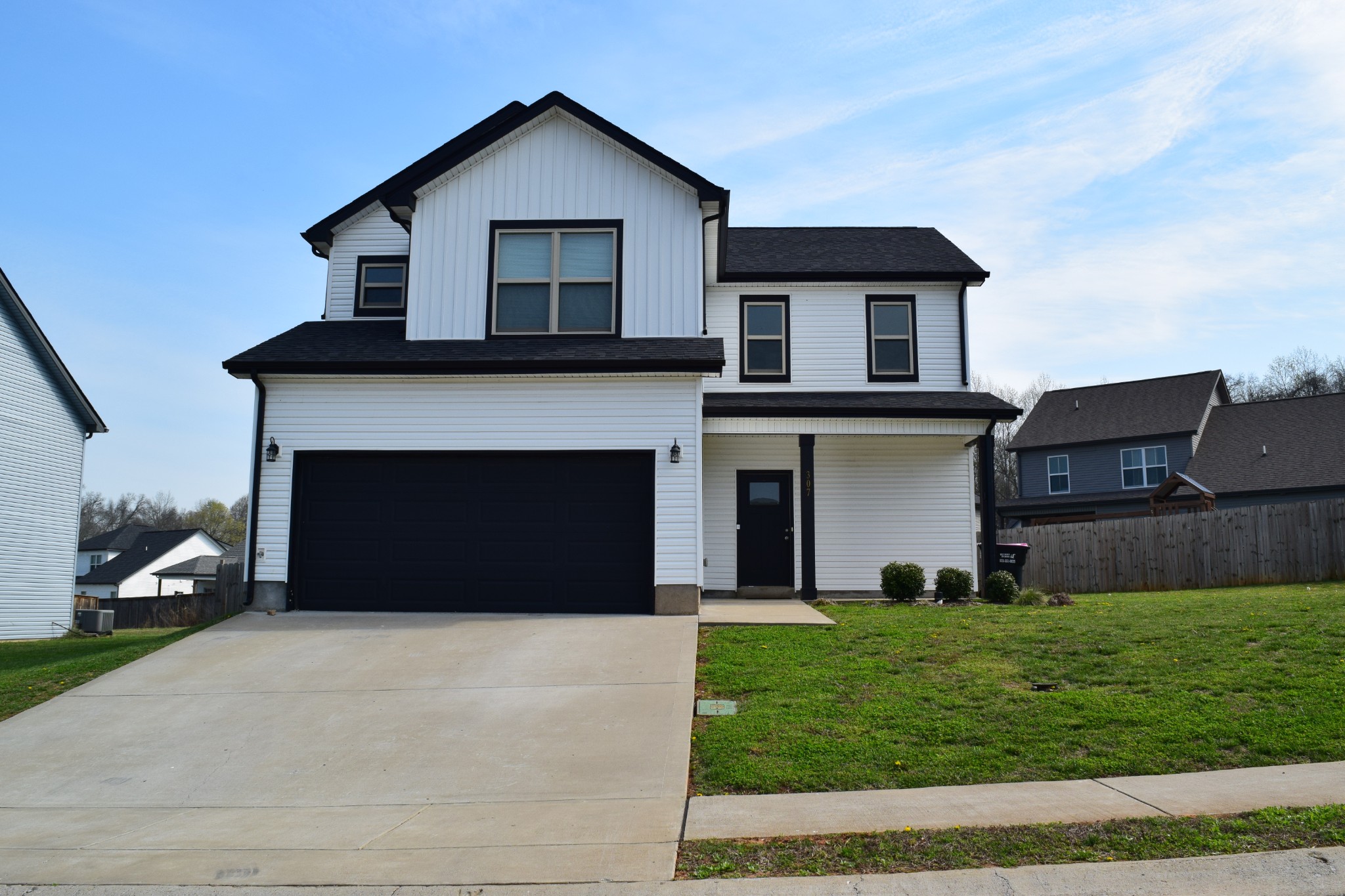 307 Lugano Lane Clarksville TN 37040