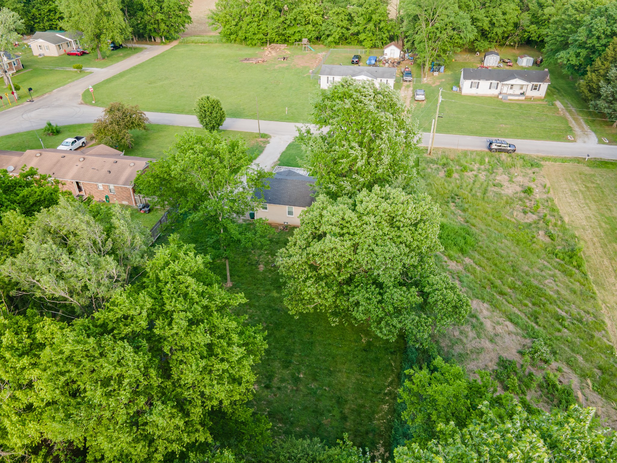102 Lakeside Drive Columbia TN 38401