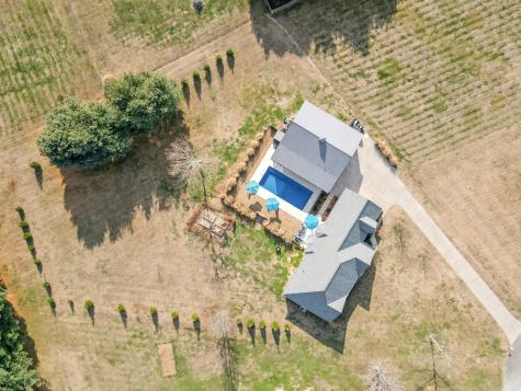 1002 Roland Court Cottontown TN 37048