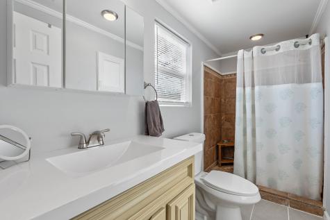 141 Mount Vernon Road Bethpage TN 37022