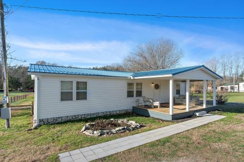 141 Mount Vernon Road Bethpage TN 37022