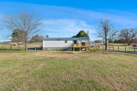 141 Mount Vernon Road Bethpage TN 37022