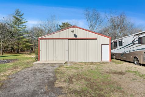 141 Mount Vernon Road Bethpage TN 37022
