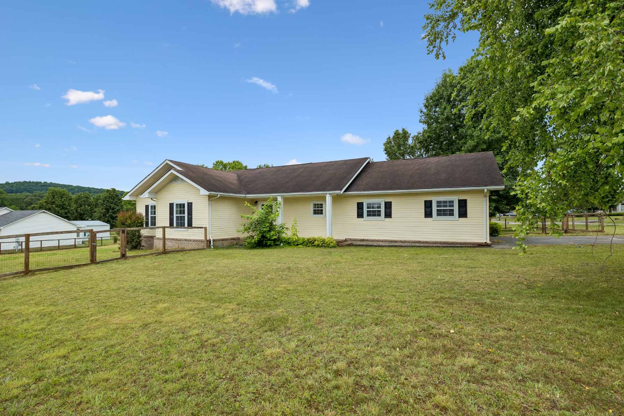 2804 Paran Pointe Drive Cookeville TN 38506