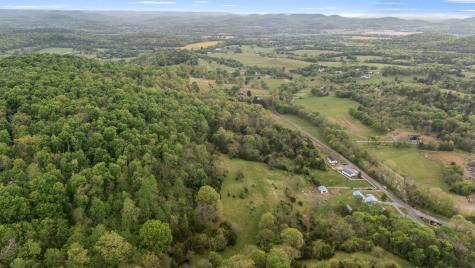 1036 Locke Creek Road Readyville TN 37149