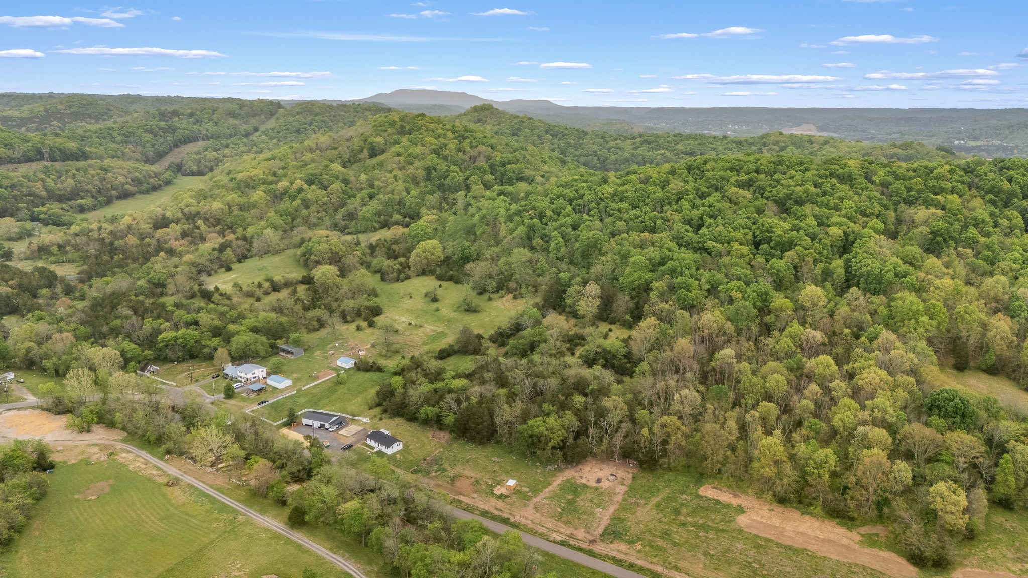 1036 Locke Creek Road Readyville TN 37149
