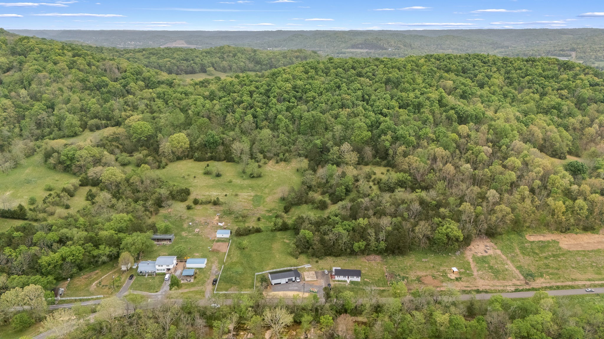 1036 Locke Creek Road Readyville TN 37149