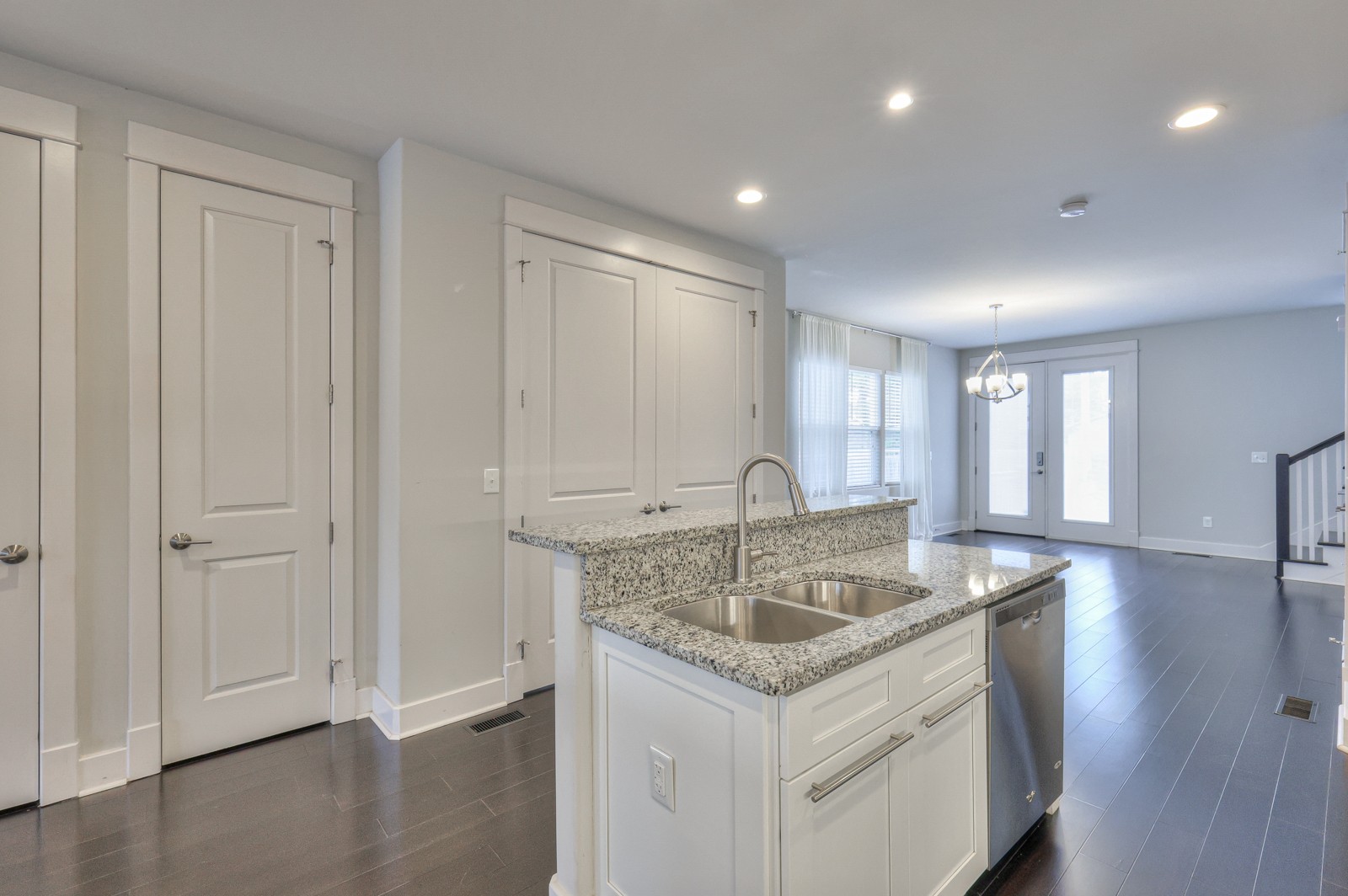 1920B 14th Ave, N Nashville TN 37208