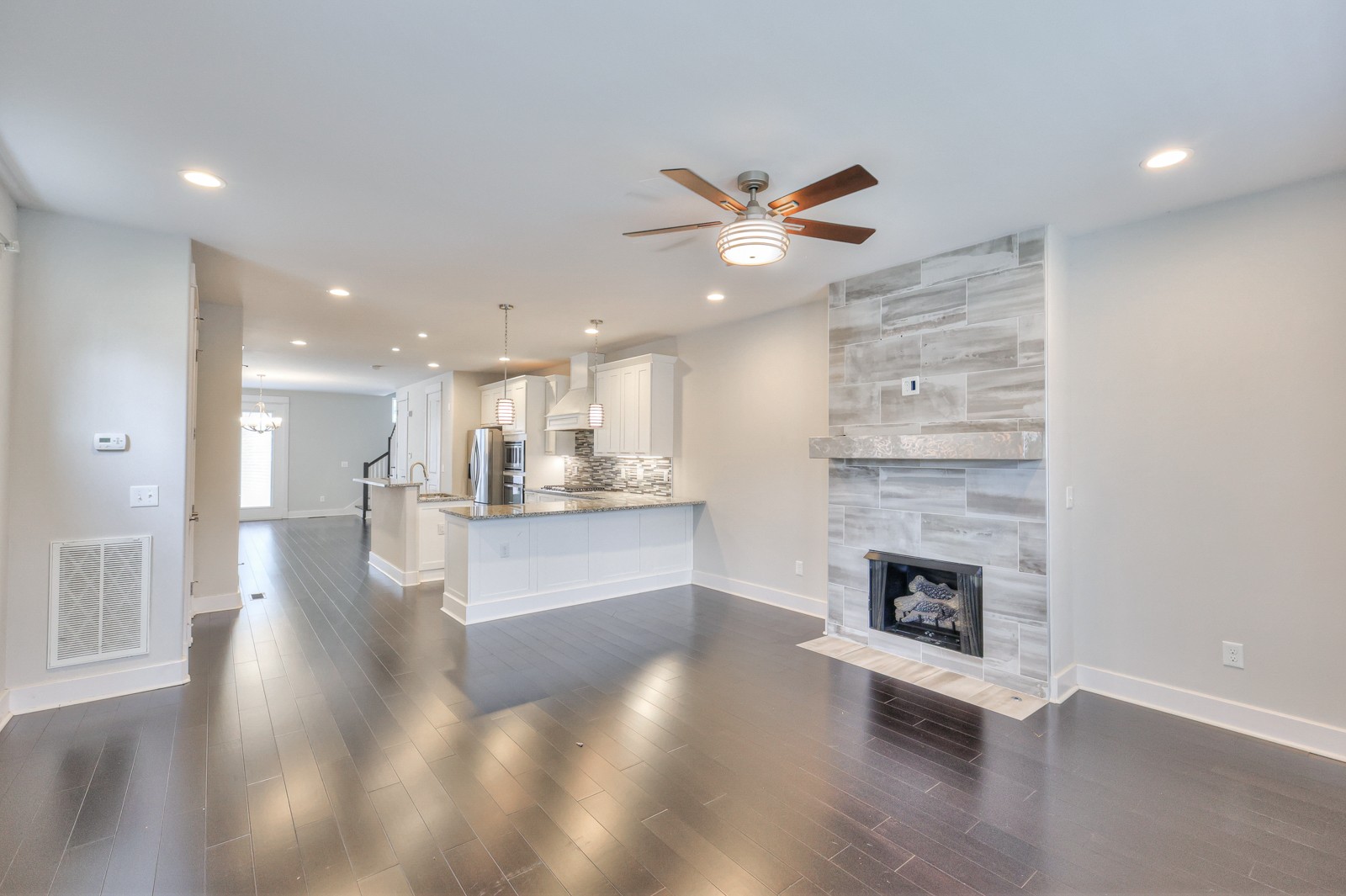 1920B 14th Ave, N Nashville TN 37208
