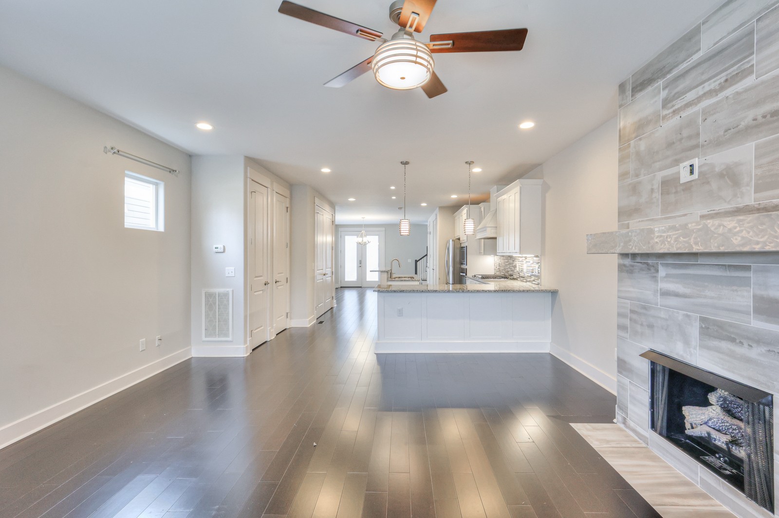 1920B 14th Ave, N Nashville TN 37208