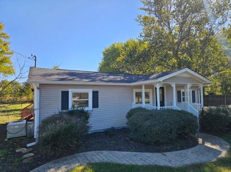 9167 Highway 20 Summertown TN 38483