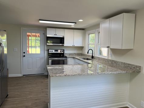 9167 Highway 20 Summertown TN 38483