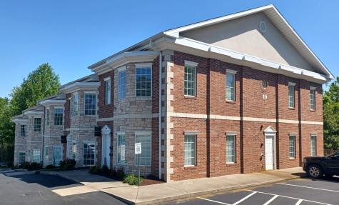 311 S Royal Oaks Blvd, SE Franklin TN 37064