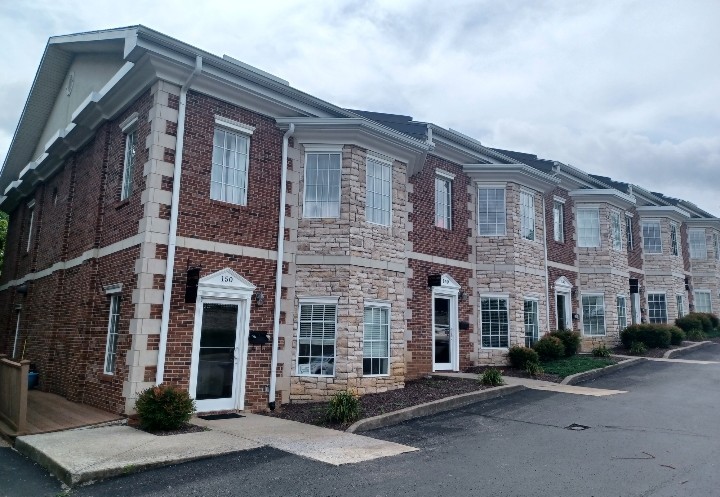 311 S Royal Oaks Blvd, SE Franklin TN 37064