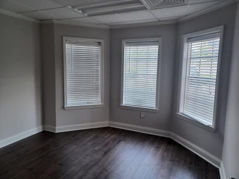 311 S Royal Oaks Blvd, SE Franklin TN 37064