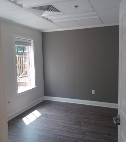 311 S Royal Oaks Blvd, SE Franklin TN 37064