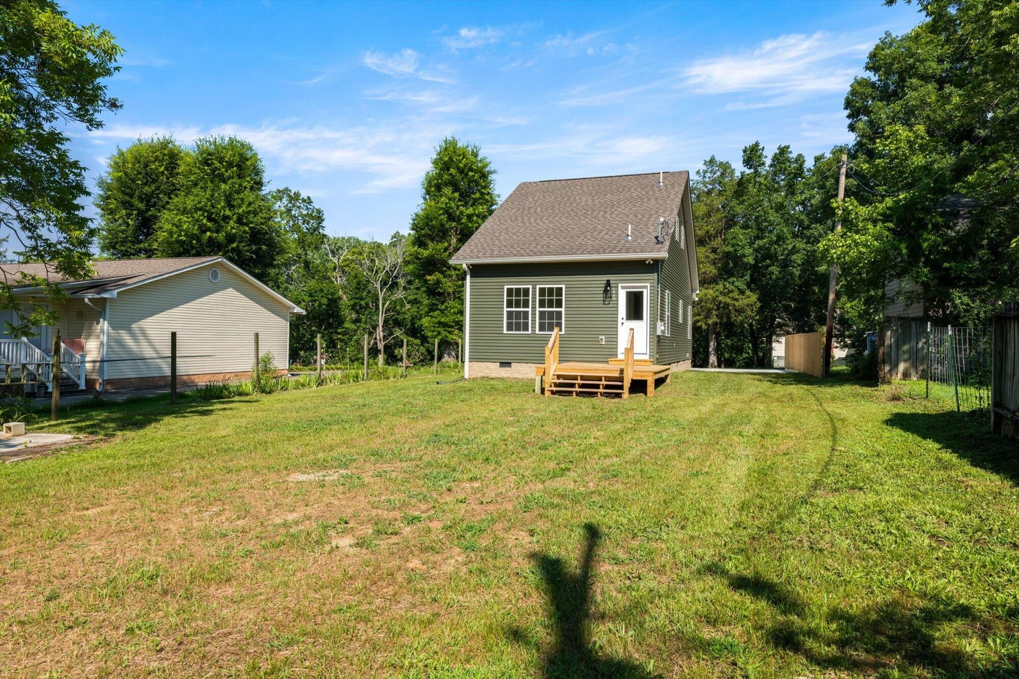 911 Indiana Avenue Etowah TN 37331