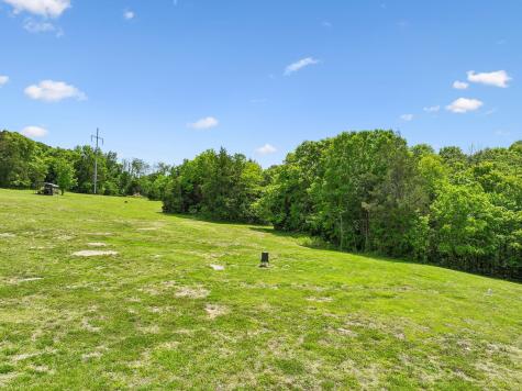 2064 Roberts Road Watertown TN 37184