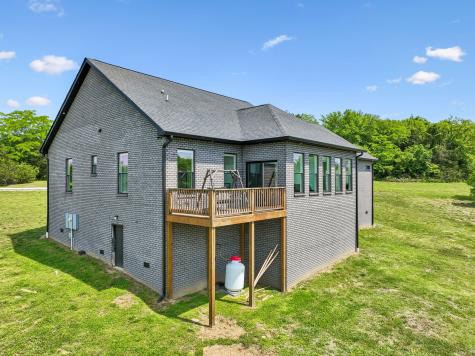 2064 Roberts Road Watertown TN 37184